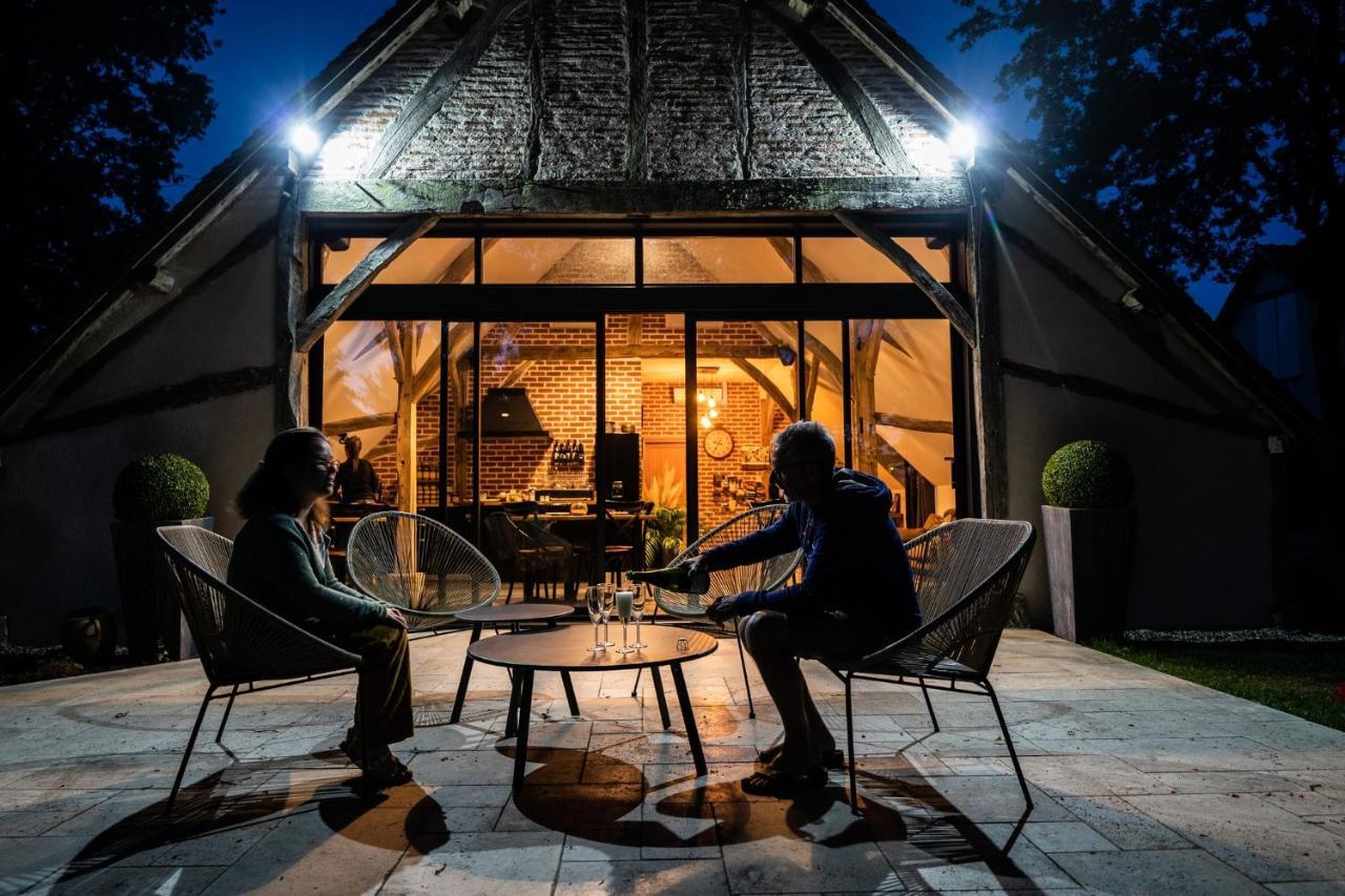 La Grange De Leonie, Chambres D'Hotes Avec Piscine Et Spa Méry-sur-Cher エクステリア 写真