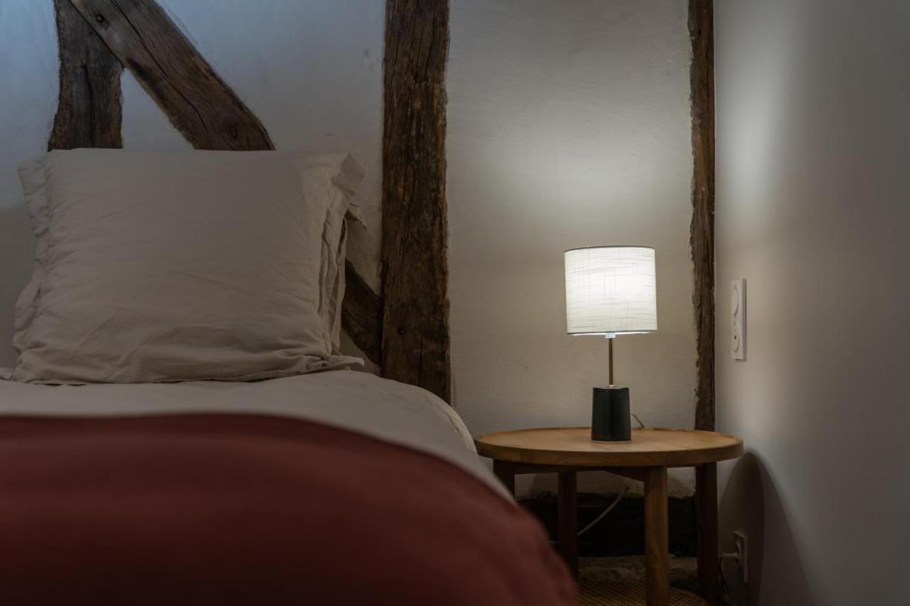 La Grange De Leonie, Chambres D'Hotes Avec Piscine Et Spa Méry-sur-Cher エクステリア 写真
