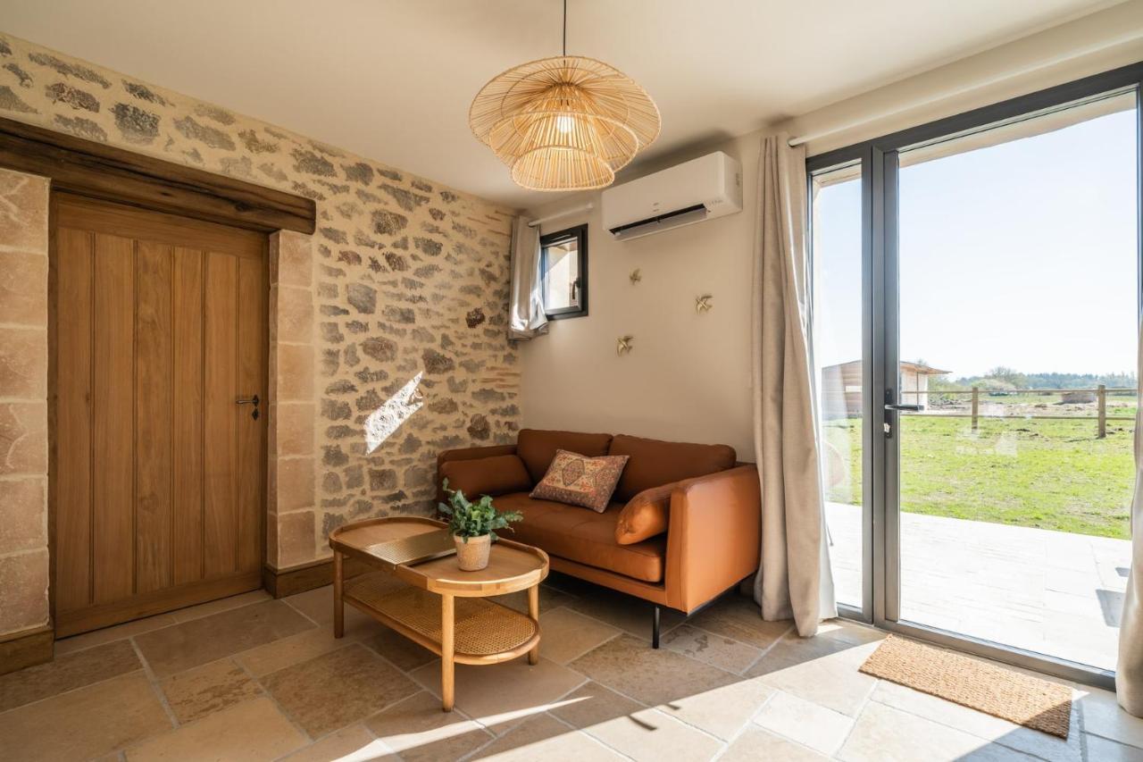 La Grange De Leonie, Chambres D'Hotes Avec Piscine Et Spa Méry-sur-Cher エクステリア 写真