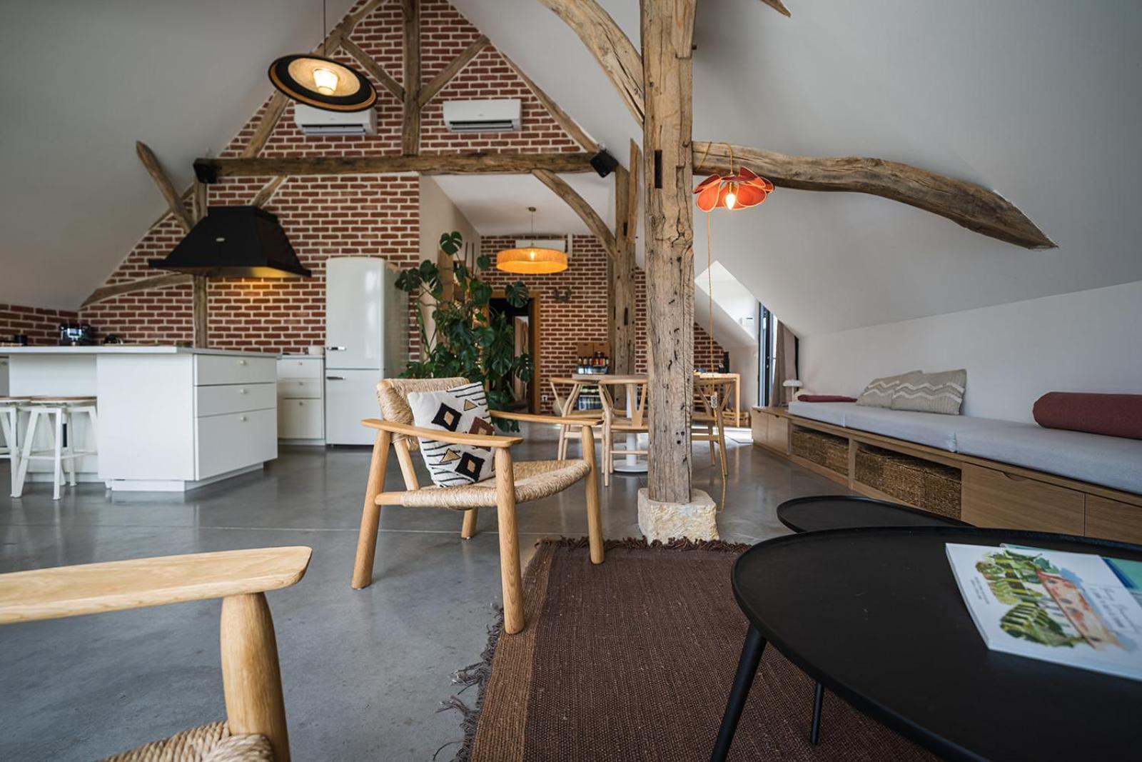 La Grange De Leonie, Chambres D'Hotes Avec Piscine Et Spa Méry-sur-Cher エクステリア 写真